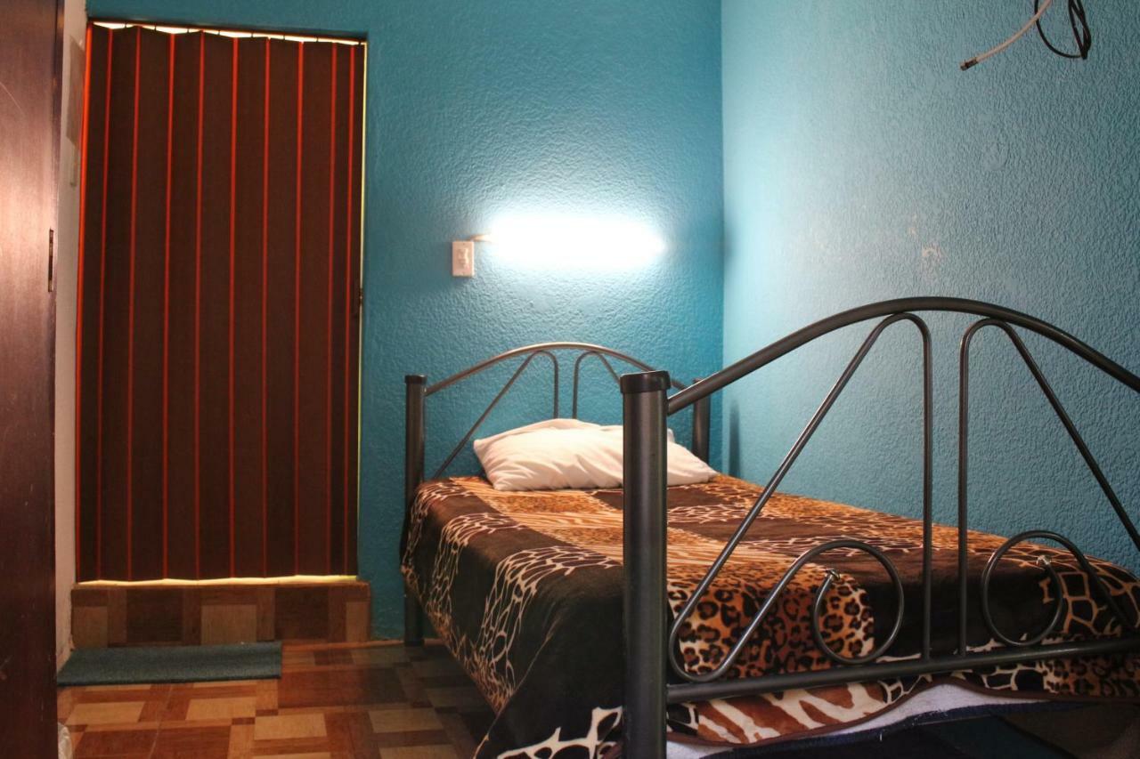 Hostal Killa Llullu Quito Buitenkant foto